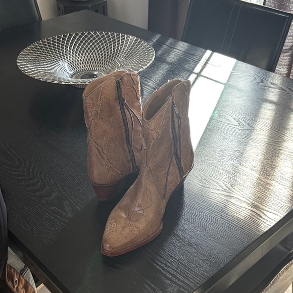 Free people new frontier doodle western boties - Picture 5 of 5